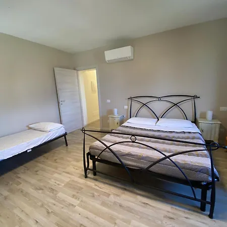 LA CHIUSA Bed&Breakfast-3